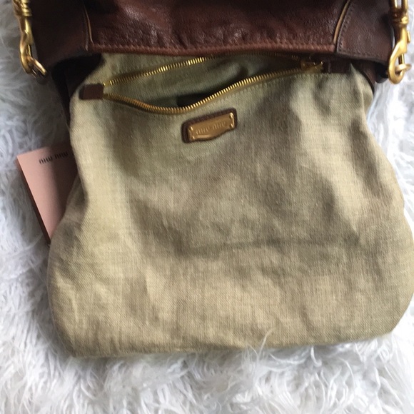 ✅️SOLD✅️Host Pick x2 MIU MIU/PRADA Leather Bag w/dust bag - Picture 13 of 17